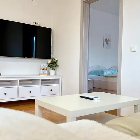 Hotel apartamentowy Kobal Zgornje Gorje