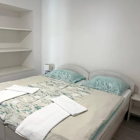 Kobal * Spodnje Gorje